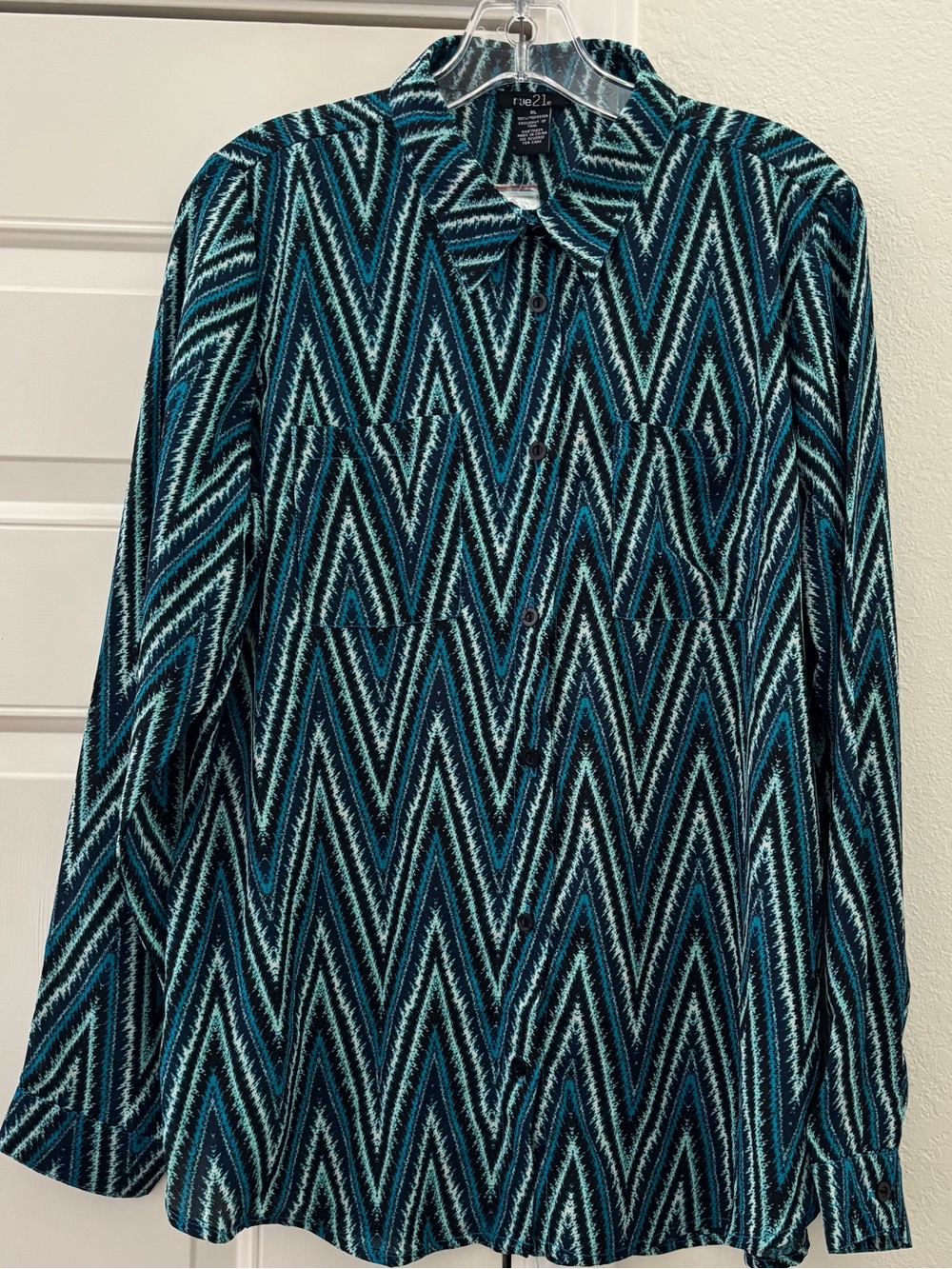 Rue21 Teal and Black Chevron Collared Button-Up Shirt with Two Front Pockets